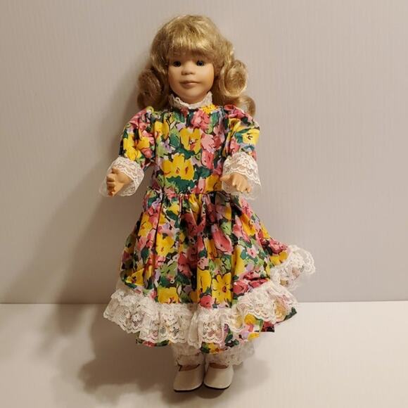 Cal Hasco vintage doll Dolly. 14.5" tall. Numbered 517. Perfect shape - Picture 1 of 11